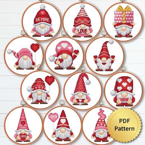 Christmas Gnomes Cross Stitch, Cross Stitch Pattern Easy, Unique Cross Stitch, Cross Stitch Christmas Ornaments, Christmas Gnomes, Cross Stitch Patterns Christmas, Cross Stitch Patterns Free, Modern Cross, Christmas Embroidery