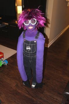 #dispicipleme #minion #purpleminion #funny #memes #cute Funny Halloween Characters, Halloween Costume Duo Funny, Funny Halloween Costumes 3 People, Purple Minions Costume, Halloween Costumes For Duos Funny, Goofy Duo Halloween Costumes, Silly Duo Costumes, Cool Duo Costumes, Friends Matching Halloween Costumes