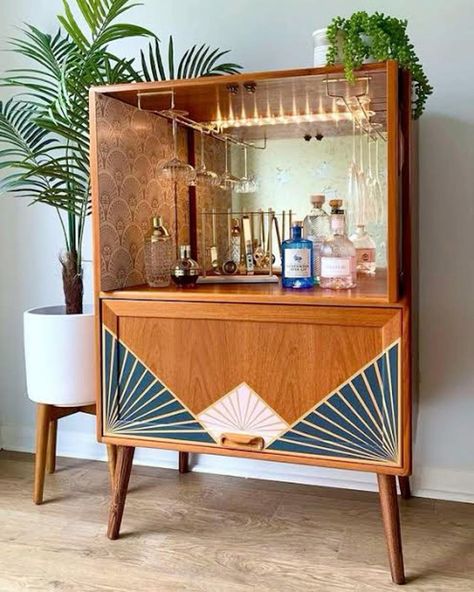 Bar Mini, Home Bar Decor, Boho Room, Furniture Renovation, Mini Bar, Dream House Decor, Design Case, Dream Home Design, House Inspiration