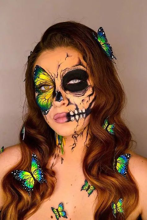 30+ Insane Yet Pretty Halloween Makeup Ideas | Easy Halloween Makeup Butterfly Makeup Ideas, Makeup Ideas For Halloween, Halloweenský Makeup, Most Beautiful Butterfly, Holloween Makeup, Butterfly Makeup, Cute Halloween Makeup, Halloween Beauty, Halloween Makeup Pretty