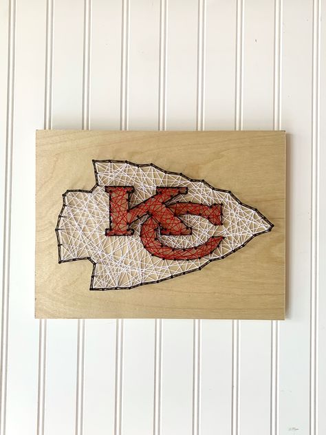 KC Chiefs String Art Sign Football Home Decor Unique Gift Super Bowl Champions Kansas City Missouri MO Customizable Handmade NFL Team Custom - Etsy Diy Kansas City Chiefs Decor, Diy Nfl Crafts Ideas, Chiefs Decor, Kansas City Chiefs Craft, Chiefs Crafts, Football Home Decor, Football Diy, Kansas City Football, Kansas City Chiefs Football