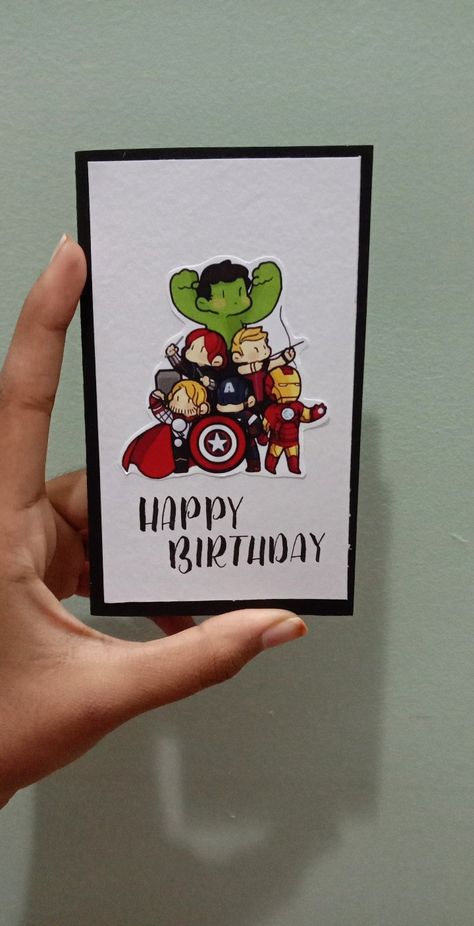 Avengers Cards Birthday, Marvel Bday Cards, Diy Marvel Birthday Card, Marvel Card Ideas, Marvel Cards Handmade, Marvel Birthday Gift Ideas, Anime Bday Cards, Marvel Birthday Card Ideas, Marvel Cards Birthday