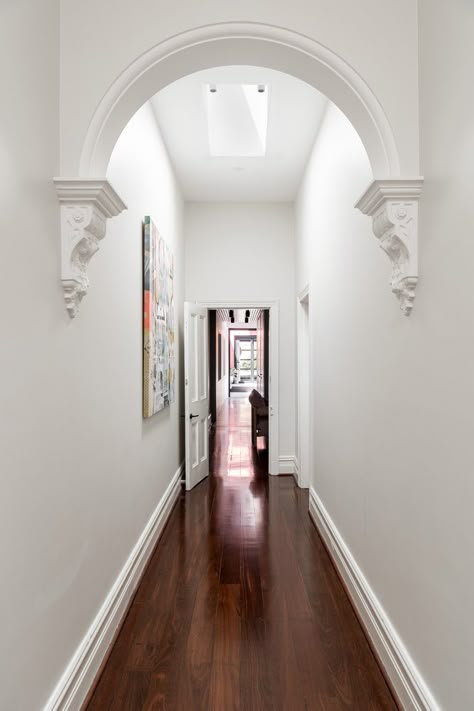 Gallery of King George House / Robeson Architects - 13 Modern Arches Interior, Archways In Homes, Arch Designs For Hall, Columns Decor, Arch Designs, Australian Interior Design, Interior Design Awards, Arch Interior, Heritage House