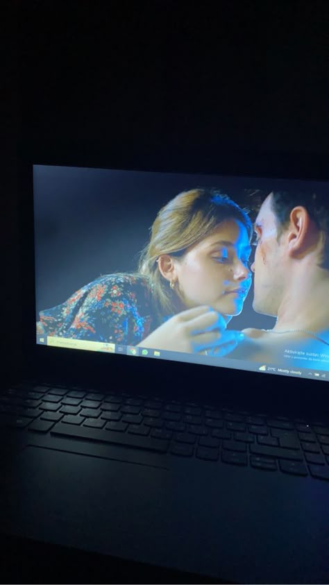 Movie In Laptop Snap, My Fault Movie Aesthetic, Laptop Movie Snapchat Story, Laptop Movie Night, Laptop Movie Snap, Culpa Mia Aesthetic, Night Snapchat Stories, Good Night Snap, Asthetic Snaps