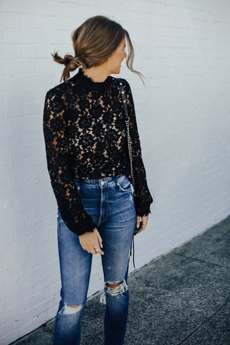 Lace Blouse Outfit, Black Lace Top Outfit, Lace Shirt Outfit, French Style Clothing, Black Lace Shirt, Black Lace Top, Denim And Lace, Black Lace Tops, Outfits Casuales