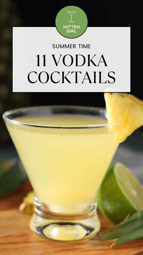 Summer time is the perfect time for cold, refreshing vodka cocktails? There’s nothing like a warm weather happy hour with pretty drinks, especially when my cocktail is made with summer's seasonal ingredients like fresh berries, herbs, and other in season produce. Drink Of The Day Cocktails, Simple Cocktails Vodka, Drinks Made With Vodka Easy, Party Drinks Alcohol For A Crowd Vodka, Summer Party Drinks Alcohol, Summer Time Cocktail, Happy Hour Drink Ideas, Summer Vodka Drinks Easy, Vodka Mixed Drinks Recipes Easy