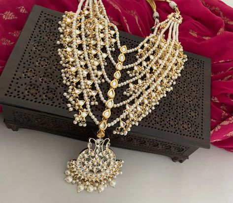 Buy Sabyasachi Inspired/kundan Jewelry Set/2way Bridal Necklace Online in India - Etsy Kundan Jewellery Set, Jewelry Wedding, Necklace Online, Kundan Jewellery, Bridal Necklace, Necklace Set, Jewelry Set, Jewelry Sets, India