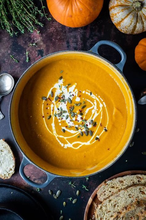 Spiced Pumpkin Soup, Root Vegetable Soup, Carrot And Coriander Soup, Vegan Pumpkin Soup, Spiced Carrots, Pumpkin Soup Recipe, Vegan Soup Recipes, Carrot Soup, Vegan Pumpkin