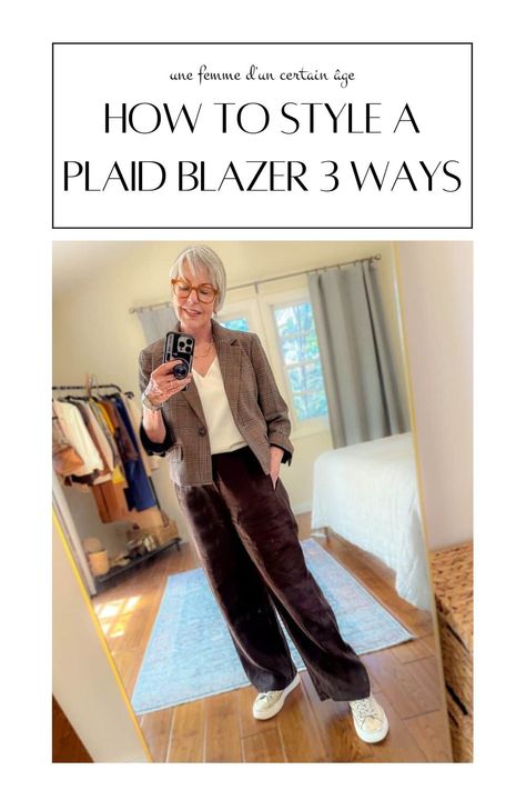 Learn how to style a plaid blazer in three chic ways. Discover versatile chic outfit ideas for different occasions and enhance your wardrobe. Try wearing a plaid blazer this fall for added style to fall fashion. Plaid Blazer Outfits, Fall Outfits For Women Over 50, Plaid Blazer Outfit, Womens Plaid Blazer, Casual Holiday Outfits, Outfit Tips, Chic Outfit Ideas, Blazer Outfits For Women, Classic Style Outfits