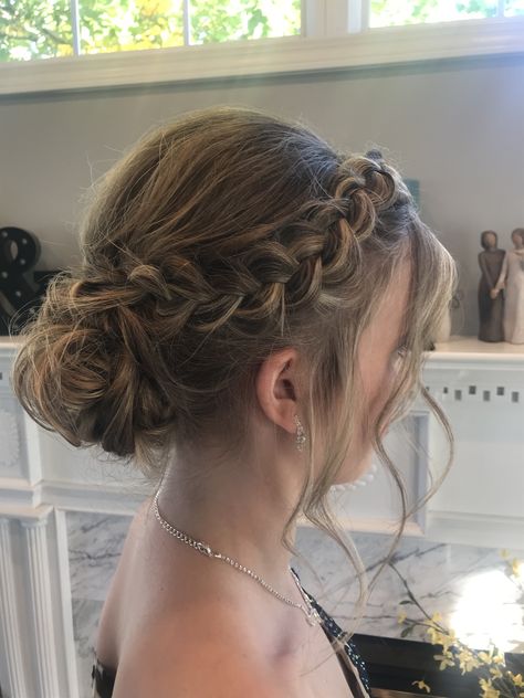 Grad Hairstyles, Cute Prom Hairstyles, Simple Prom Hair, Ball Hairstyles, Prom Hairstyles For Short Hair, Hoco Hairstyles, Dance Hairstyles, Prom Hairstyles For Long Hair, Hair Stylies