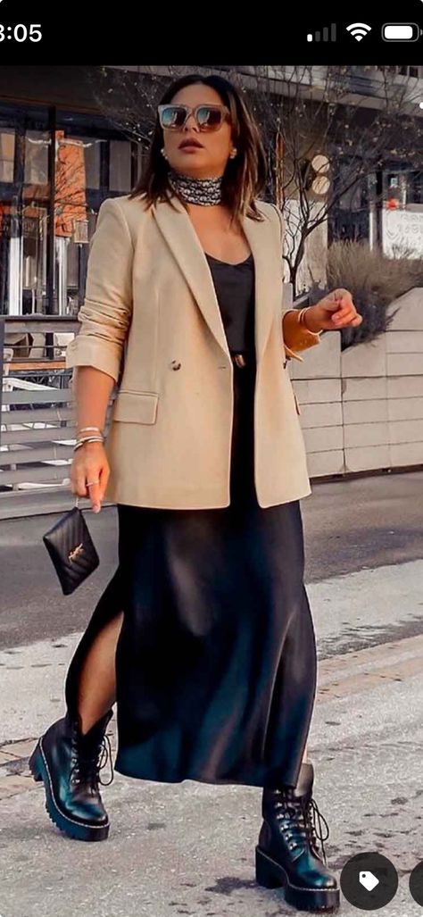 Doc Martins Business Casual, Black Dress With Shoes Outfit, Alternative Classy Outfits, Business Casual Shoes Winter, Long Dress And Boots Outfit Winter, Long Combat Boots Outfit, Long Skirt With Boots Outfit, Dress Combat Boots Outfit, Long Black Dress With Boots