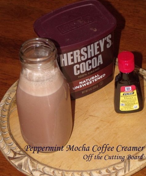 Peppermint Mocha Coffee Creamer, Homemade Creamer, Peppermint Mocha Coffee, Homemade Peppermint Mocha, Homemade Coffee Creamer Recipe, Coffee Creamer Recipes, Mocha Creamer, Diy Coffee Creamer, Salted Caramel Coffee