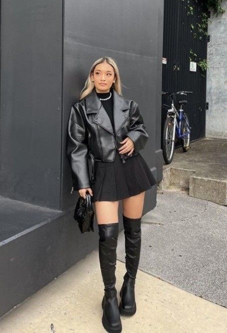 Womens Leather Jacket Outfit, Black Leather Jacket Outfit, Jacket Outfit Women, Rok Mini, Leather Jacket Outfits, Looks Chic, Leather Outfit, Leather Jackets Women, Looks Style