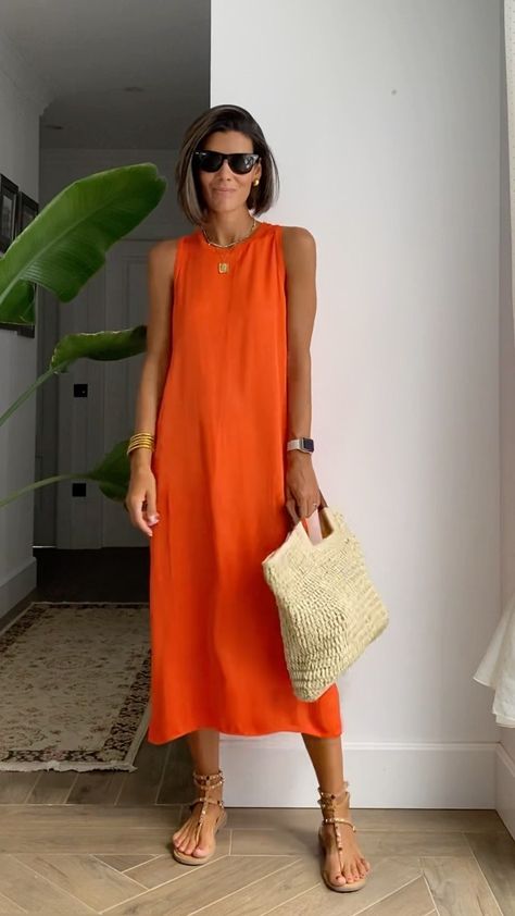 Orange Dress Outfits, Maxi Dress Outfit, Stylish Summer Outfits, Mode Casual, Orange Dress, Mode Inspiration, Spring Summer Outfits, Look Fashion, Spring Summer Fashion