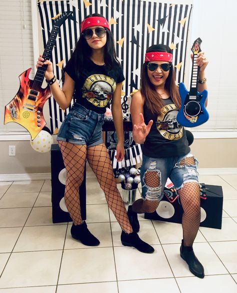 Rock Themed Birthday Party Outfit, Rock Themed Outfits, Rock Star Bachelorette Party, School Of Rock Costumes, Diy Rockstar Costume For Women, Rock Star Party Outfit, Rock Theme Outfit, Rock Theme Party Outfit, Rock Star Halloween Costumes