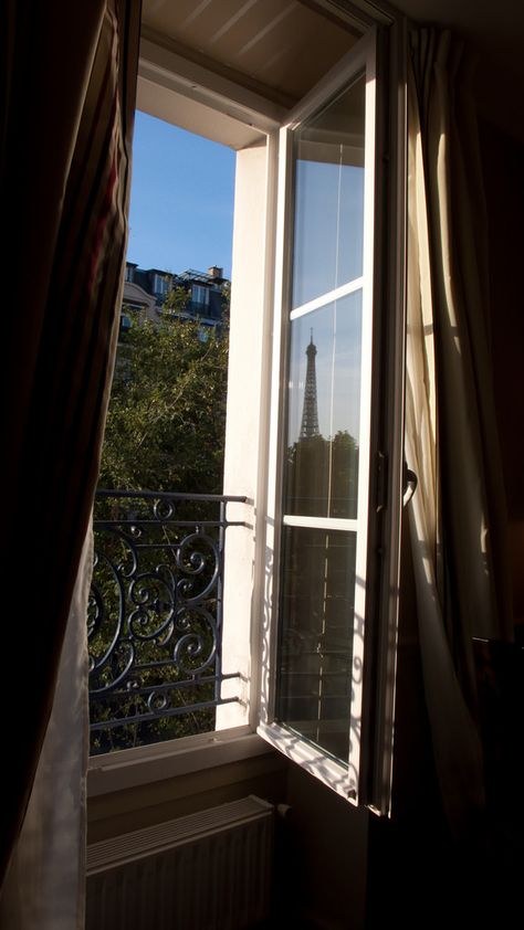 Hotel Room Window | Hotel Duquesne Eiffel: Highly Recommende… | Robert Occhialini | Flickr Window View City, Bedroom Window View, Hotel Room Window, Luxurious Life, Most Beautiful Wallpaper, Room Window, Bedroom Window, Simple Room, Parisian Apartment