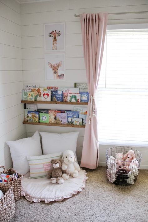 Nursery Clothing Rack Ideas, Flower Decorations For Bedroom, Cute Playroom Ideas Small Spaces, Toddler Big Girl Room Ideas, Toddler Room Organization Girl, Nursery Play Corner, Toddler And Baby Shared Room Girls Ideas, Toddler Bedroom With Play Area, Toddler Girls Shared Room