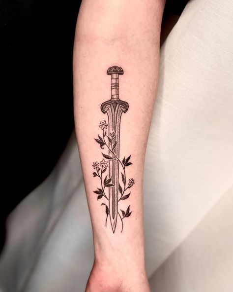 A Series of Weapons ⚔️ Featuring Celestial Sword and Empyrean Halberd from my Etheral Arms collection, along with Éowyn’s sword! Thank you so much Jaimee, Rachel, and Sarah for getting these lethal designs 😊 #swordtattoo #fantasytattoo #renfaire #etchingtattoo #halberdtattoo #etchingtattoo #etchingart #emiscape #artistsguild #goldcoasttattoo #brisbanetattoo #goldcoasttattooartist #brisbanetattooartist #éowyn Eowyn Tattoo, Skyrim Swords, Horse Tattoo Ideas, Tolkien Tattoo, Hobbit Aesthetic, Dnd Warhammer, Brisbane Tattoo, Lotr Tattoo, Etching Tattoo