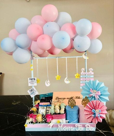 Seemantham Gift Ideas, Baby Shower Tray Decoration, Baby Hampers Packaging, Baby Trousseau Packing Ideas, Kids Hamper Ideas, Birthday Hamper Ideas Kids, Baby Shower Gift Packing Ideas, Mom To Be Hamper Gift Ideas, Baby Shower Hamper Gift Basket Ideas