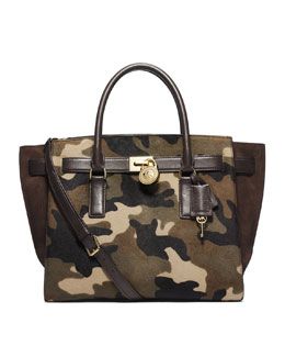 Camo Bags, Military Inspired Fashion, Outlet Michael Kors, Camo Bag, Camo Purse, African Accessories, Mk Bags, Travel Tote Bag, Gorgeous Bags