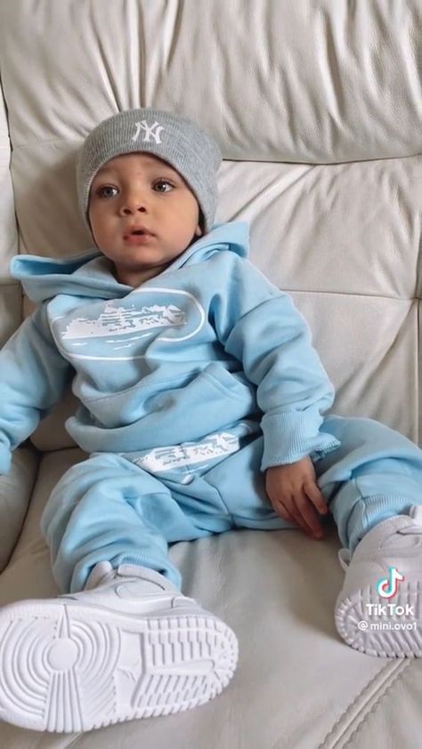 Baby Boy Fall Outfits, Bebe Clothing, Baby Boy Outfits Swag, Baby Doll Nursery, Baby Boy Swag, Baby Boy Style, Baby Fits, Foto Baby