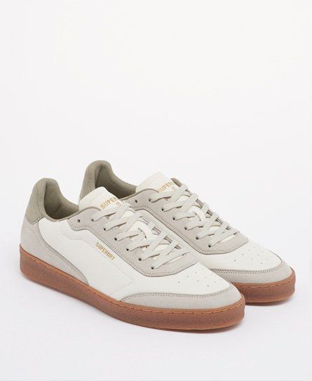 Trainers Shoes For Men, Aesthetic Sneakers Men, Superdry Shoes, Sneakers 2024, Sport Shoes Design, Retro Trainers, White Sneakers Men, Beige Sneakers, Shoe Designs