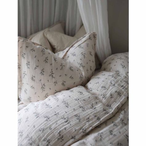 garbo and friends 150 x 210cm Bluebell Muslin Adult Bed Set | AlexandAlexa Garbo And Friends Bedding, Garbo And Friends Bluebell, Garbo And Friends, Muslin Bedding, Bedroom 2023, Big Bedroom, Adult Bed, Adult Bedding, Slaap Lekker