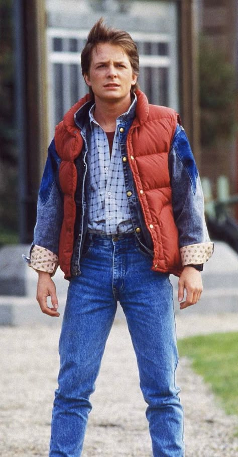 Marty Mcfly Costume, Style Année 80, 80s Fashion Men, Look 80s, Easy Diy Costumes, 80s Costume, Diy Kostüm, Michael J Fox, J Fox