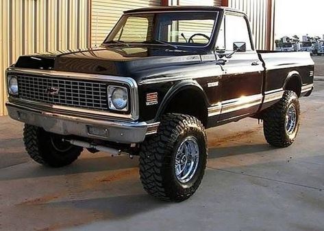 Chevy Cheyenne, Chevy 4x4, 72 Chevy Truck, Lifted Chevy Trucks, Old Pickup Trucks, Jacked Up Trucks, Truck Yeah, Chevrolet C10, Truck Camping