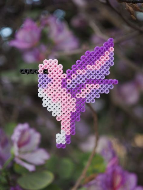 Bird Perler Beads Bird Pixel Art, Pixel Art Simple, Simple Pixel Art, Melty Bead Designs, Melt Beads Patterns, Hamma Beads Ideas, Easy Perler Bead Patterns, Pixel Beads, Melty Bead Patterns