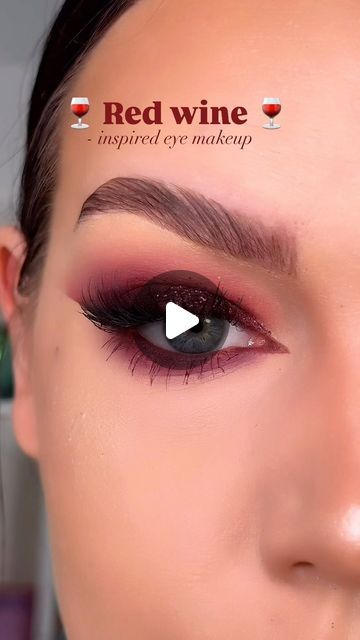 Red Eye Makeup Hooded Eyes, Red Wine Eye Makeup, Red Wine Makeup Look, Makeup With Burgundy Dress, Smokey Red Eye, Smokey Red Eye Makeup, Simple Red Eyeshadow Looks, Maroon Eyeshadow Looks, Dark Red Eye Makeup