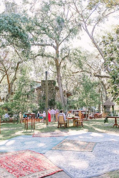 Open Air Dance Floor Wedding, Carpet Wedding Dance Floor, Garden Wedding Dance Floor Ideas, Wedding Dance Floor Rental, Outdoor Wedding Rug Dance Floor, Rugs Wedding Dance Floor, Rugs For Dance Floor Wedding, Rugs As Dance Floor Wedding, Boho Rug Dance Floor Wedding