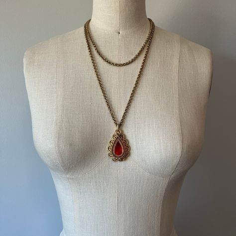 1970s Accessories Jewelry, 80s Vintage Jewelry, 70s Style Jewelry, 80s Vintage Outfits, 70's Jewelry, 70s Accessories Jewelry, 70s Jewelry Accessories, 70s Necklace, 1970s Accessories