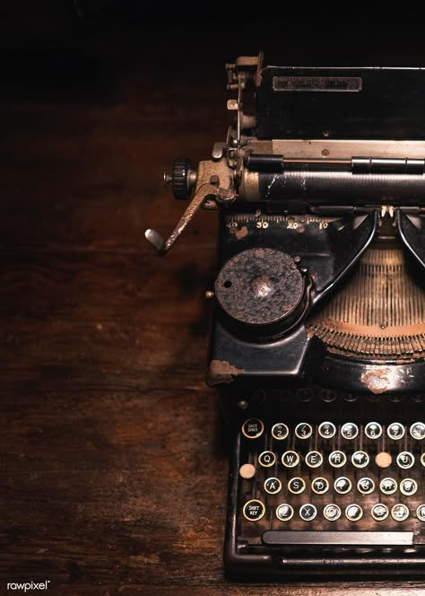 Old typewriter on a wooden table | premium image by rawpixel.com / Jack Anstey Typewriter Aesthetic, Dark Academia Iphone Wallpaper, Dark Academia Iphone, Machine Aesthetic, Writer Aesthetic, معرض فني, Lexa Y Clarke, Writing Machine, Dark Academia Wallpaper