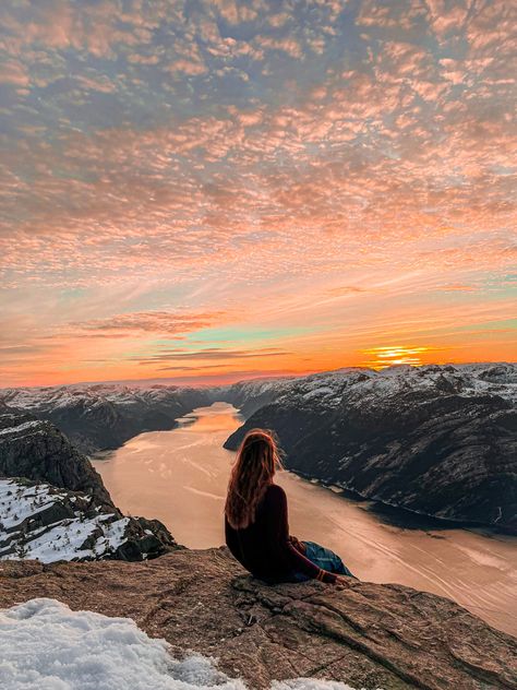 living aesthetic inspo backpacking preikestolen pulpit rock sunset hiking mountain sunrise Pulpit Rock Norway, Hiking Norway, Living Aesthetic, Mountain Aesthetic, Mountain Sunrise, Hiking Aesthetic, Adventure Aesthetic, Canada Travel, Travel Pictures