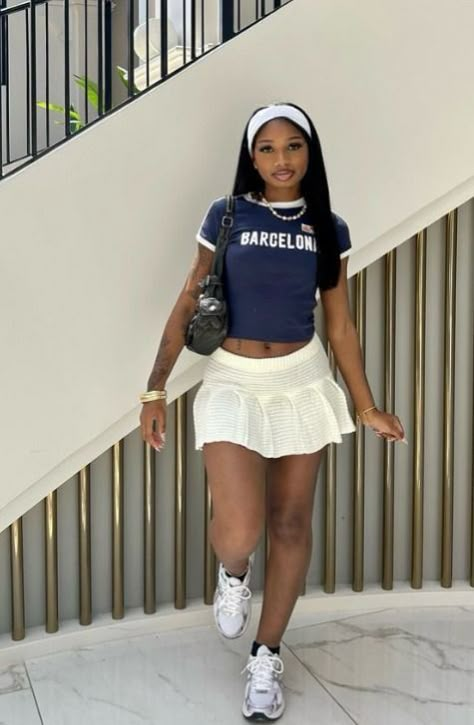 Chill Bar Outfit Summer, Casual Skirt And Dress Outfits, Aesthetic Outfits To Recreate, First Day Of School Outfit College Hbcu, First Day Of Class Outfit College Hbcu, Hbcu First Day Outfit, Skort Outfit Summer Dressy, Atl Baddies Outfits, School Fits College