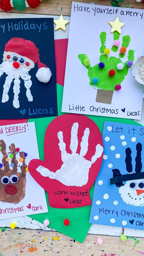 Toddler Christmas Cards, Kids Art Ideas, Handprint Art Christmas, Handprint Christmas Cards, Handprint Art Kids, Christmas Handprint Crafts, Christmas Art For Kids, Handprint Christmas, Christmas Crafts For Toddlers