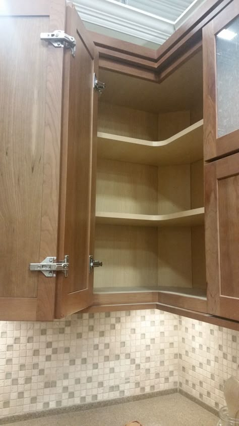 Nice corner upper cabinet Corner Top Kitchen Cabinet, Corner Upper Cabinet Kitchen, Kitchen Corner Top Cabinet Ideas, Top Corner Cabinet Ideas, Corner Wall Cabinet Ideas, Top Corner Kitchen Cabinet, Corner Upper Kitchen Cabinet, Bottom Corner Kitchen Cabinet Ideas, Upper Corner Cabinet Ideas