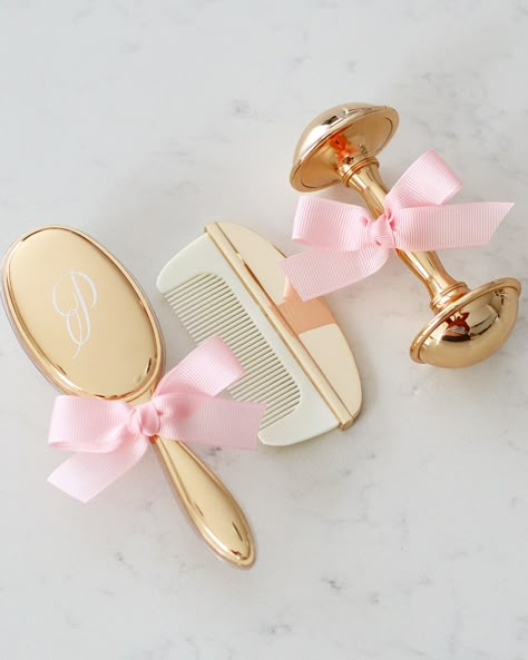 Looking for a gift for a new baby? ✨ We have you covered. The brush and comb set with rattle is a gorgeous addition to any gift. Gift Ideas For Baby Girl, Baby Stuff Must Have, Baby Gifts Girl, Baby Girl Gift Ideas, Christmas Gifts Baby Girl, Decorating With Candles, Baby Gifts Ideas, Gifts For New Baby, Brush And Comb Set