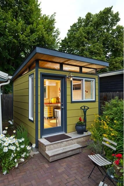 Green Shed, She Shed Office, Office Shed, Shed Office, Backyard Storage Sheds, Shed Ideas, Brick Patio, Backyard Cottage, Modern Shed