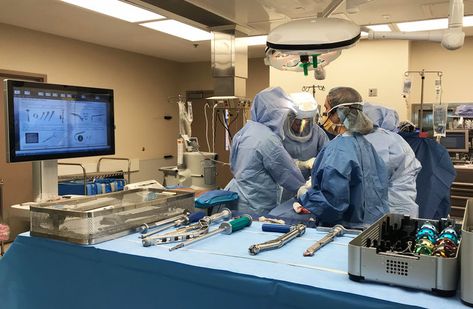 Hospitals Rethink Role of Medical Device Sales Reps During Surgery : Shots - Health News : NPR Neurosurgeon Aesthetic, Medical Device Sales, Sales Career, Medical Innovation, Female Surgeon, Pharmaceutical Sales, Medical Sales, Social Media Specialist, Find Job