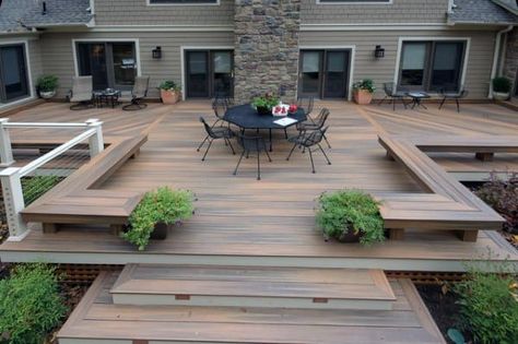 Top 60 Best Backyard Deck Ideas - Wood And Composite Decking Designs Deck Bench Ideas, Modern Deck Design, Fiberon Decking, Whirlpool Deck, Small Decks, Deck Bench, Wedding Backyard Ideas, Deck Seating, Modern Deck