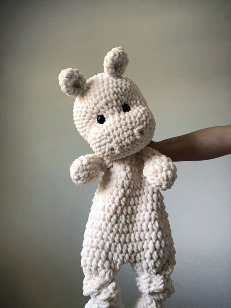 Lovey Crochet, Crochet Hippo, Beau Crochet, Confection Au Crochet, Crochet Simple, Fun Crochet Projects, Crochet Diy, Diy Crochet Projects, Crochet Stitch