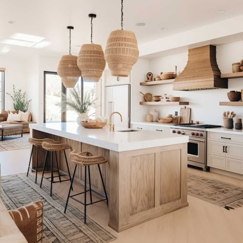 3+ Modern Boho Kitchen Inspirations for the Free-Spirited Homeowner • 333+ Images • [ArtFacade] Modern Boho Kitchen, Coastal Kitchens, Boho Kitchen Ideas, Coastal Farmhouse Kitchen, Coastal Kitchen Decor, Coastal Kitchen Design, Beach House Interior Design, Farmhouse Designs, Shore House