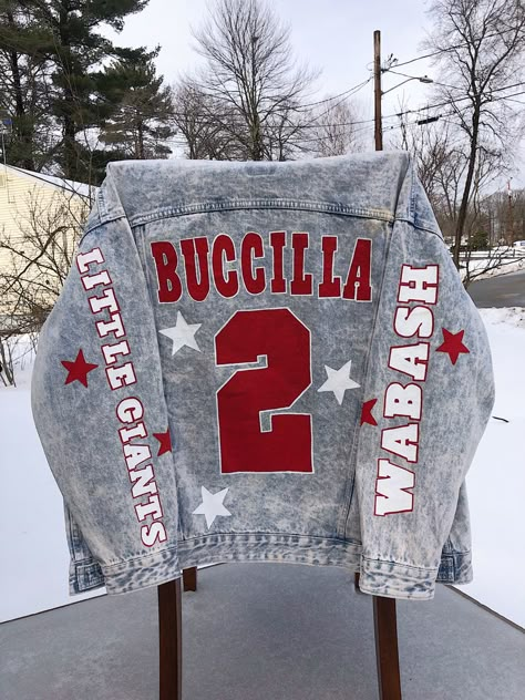 Custom College Painted Jeans, Football Blue Jean Jacket, Boyfriend Football Jean Jacket, Cricut Denim Jacket, Cricut Jacket Ideas, Football Mom Jean Jacket, Painted College Jean Jacket, Painted Jean Jacket Sports, Jean Jacket Painted Football