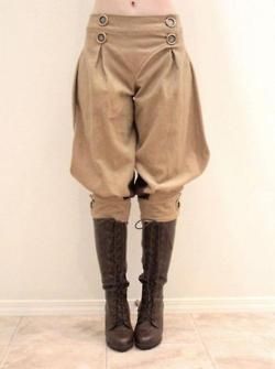 Traditional jodhpurs from Steampunk Couture! Moda Steampunk, Mode Steampunk, Steampunk Costume, Steampunk Clothing, Jodhpur, Dieselpunk, Fantasy Clothing, Steampunk Fashion, Fantasy Fashion