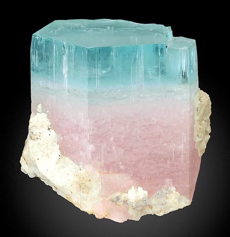 Gorgeous and unusually rich example of bi-colored Beryl (Aqua-Morganite)!  From Baha, Braldu Valley, Skardu District, Baltistan, Gilgit-Baltistan, Northern Areas of Pakistan. Red Beryl, Crystal Aesthetic, Rough Gems, Pretty Rocks, Crystal Therapy, Cool Rocks, Crystal Geode, Rocks Crystals, Aquamarine Crystal