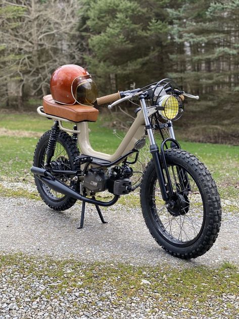 1978 Concord XKE, Beige Concord XKE V1 | Moped Photos — Moped Army Cafe Racer 150 Cc, Cactus Jack Wallpaper, Custom Moped, Moped Bike, Coffee House Design, Motorised Bike, Honda Grom, Brat Style, Cafe Racer Bikes