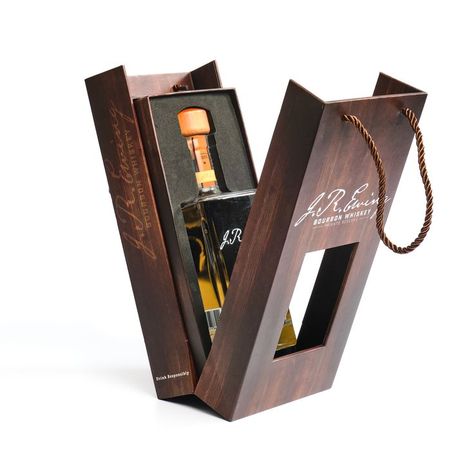 J.R. Ewing Custom Bourbon Whiskey Box Premium Bottle Packaging, Luxury Bottle Packaging, Whiskey Gift Box, Luxury Box Design, Whiskey Packaging, Whisky Packaging, Wooden Box Packaging, Wood Packaging, Wooden Box Designs