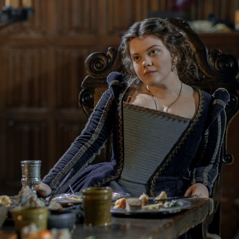 Georgie Henley The Spanish Princess, Margaret Tudor, Tudor Gown, Anna Popplewell, Lucy Pevensie, Georgie Henley, The Other Boleyn Girl, The White Princess, Hula Dance